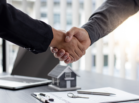 The Importance of Partnership in Business: Benefits & Risks