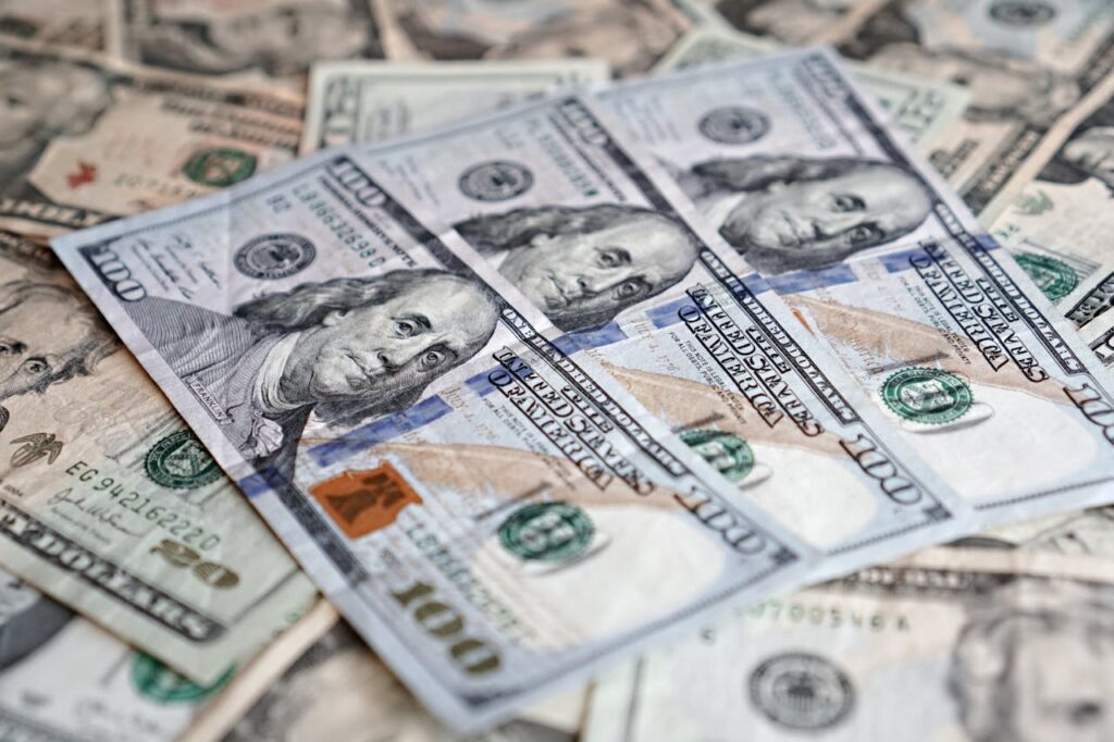 Best Short-term Loan Options for Small Businesses in 2025