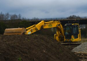 Heavy Equipment Financing: Smart Strategies to Reduce Upfront Costs and Preserve Cash Flow