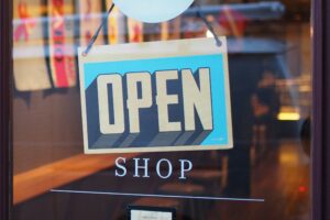 Franchise Financing: A Complete Guide to Funding Your First Franchise Location
