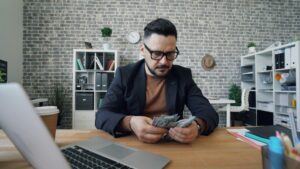 How to Monetize Instagram as a Finance Content Creator
